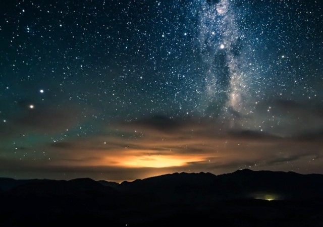 This 4K Time-Lapse of New Zealand Will Mesmerize Your Eyes This 4K Time-Lapse of New Zealand Will Mesmerize Your Eyes