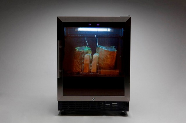 Dry-Age Your Steak to Perfection with Steaklocker Dry-Age Your Steak to Perfection with Steaklocker