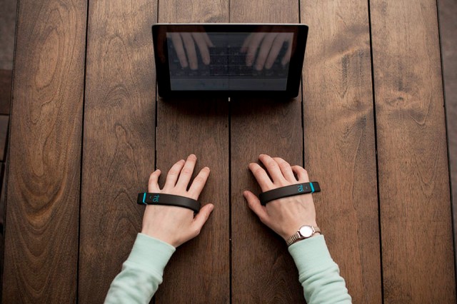 AirType Keyless Keyboard Utilizes Gesture Control to Type AirType Keyless Keyboard Utilizes Gesture Control to Type