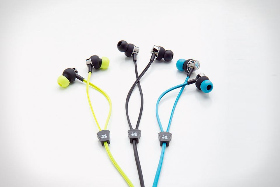 Zipbuds Found the Solution to Tangle-Free Earbuds Zipbuds Found the Solution to Tangle-Free Earbuds